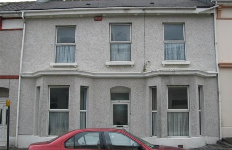 Sydney Street, Stonehouse, PL1 5AE