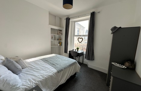 9 Wake Street, Penny Come Quick, PL4 6NL