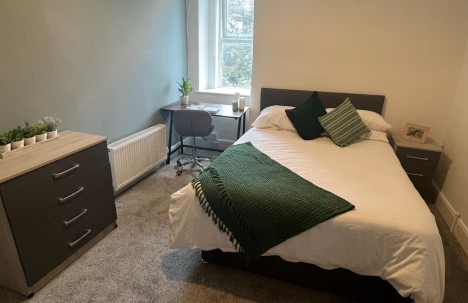 Ford Park Road, Mutley, PL4 6RB