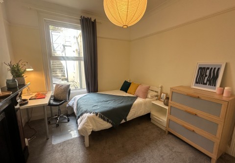 Ashford Road , Mutley, PL4 7BL - From £565.00 pcmppib