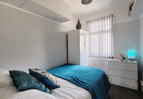 College Avenue , Mutley, PL4 7AN - £120.00 PPPW inc. bills